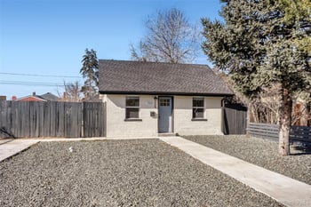 1525 Roslyn St, Denver, CO 80220