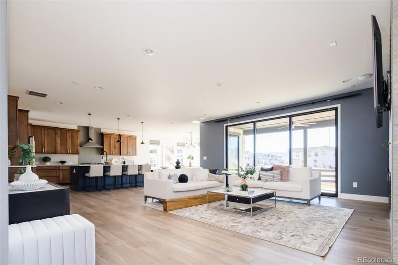 9241 Star Streak Cir, Littleton, CO 80125