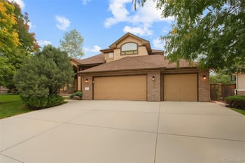 3020 Newcombe Way, Lakewood, CO 80227
