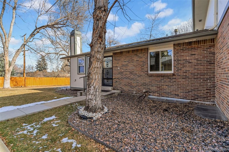 1720 Ammons St #A, Lakewood, CO 80232