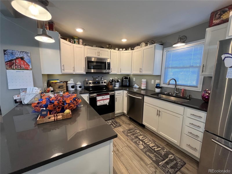 130 5th St, Burlington, CO 80807
