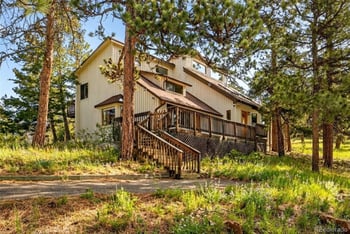 24999 Grandview Ave, Golden, CO 80401