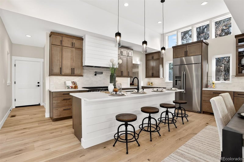 3092 S Cook St, Denver, CO 80210