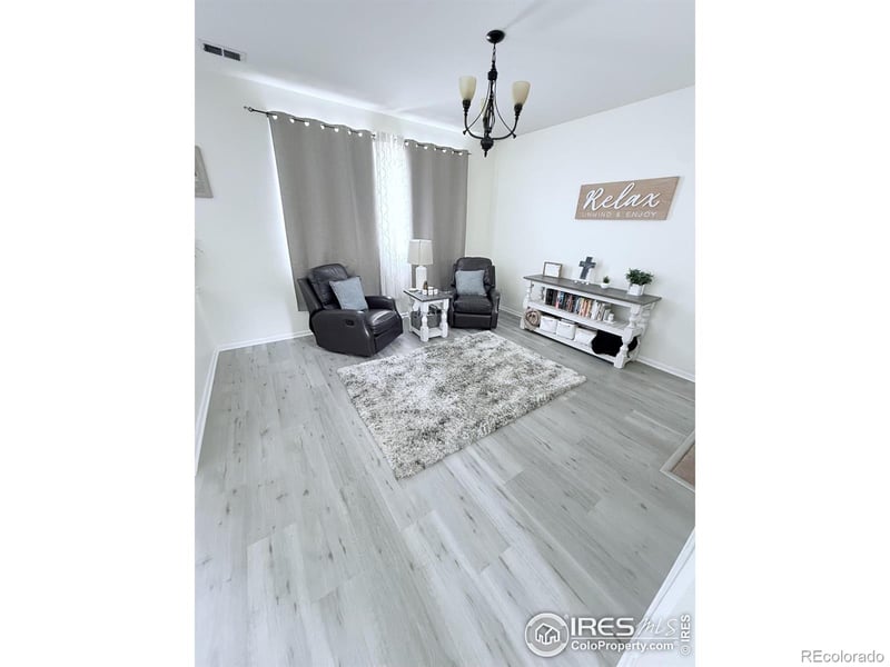 7423 Nucla St, Aurora, CO 80016