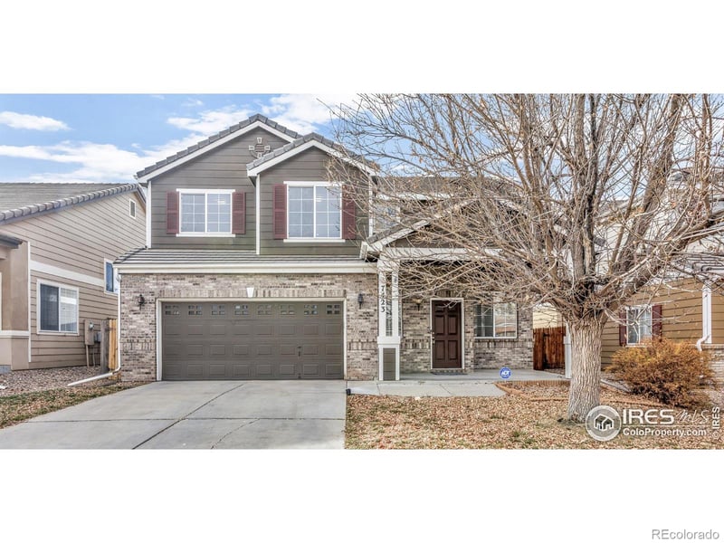7423 Nucla St, Aurora, CO 80016