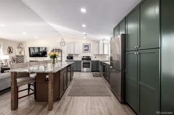 6611 74th Ave, Arvada, CO 80003