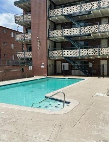 655 Pearl St #102, Denver, CO 80203