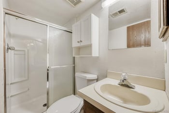 15455 Louisiana Ave, Aurora, CO 80017