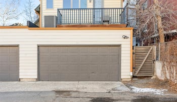 943 Clarkson St, Denver, CO 80218