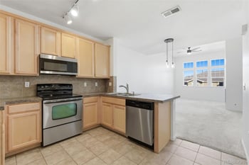 15460 Canyon Gulch Ln #304, Englewood, CO 80112