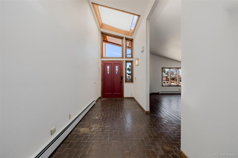 9270 W Baltic Dr, Lakewood, CO 80227