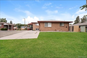 681 Fraser St, Aurora, CO 80011