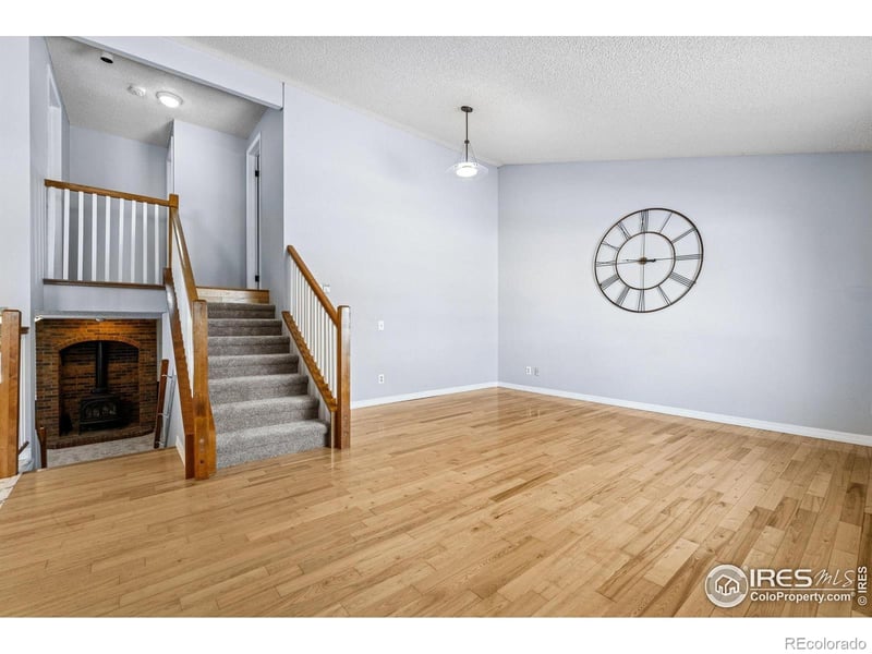 420 32nd St, Loveland, CO 80538