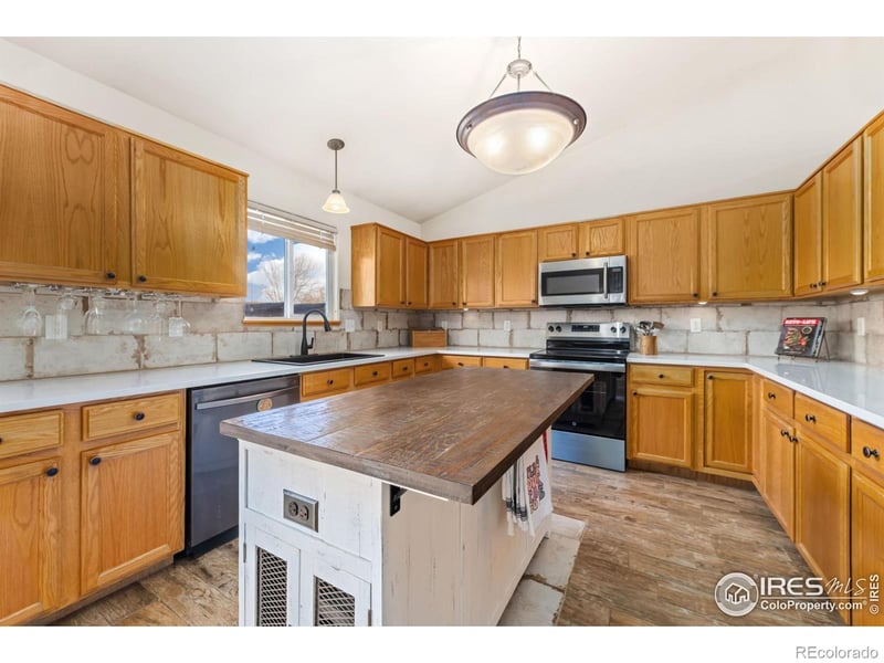 4333 Redrock Ln, Johnstown, CO 80534