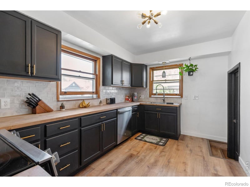 522 13th St, Loveland, CO 80537
