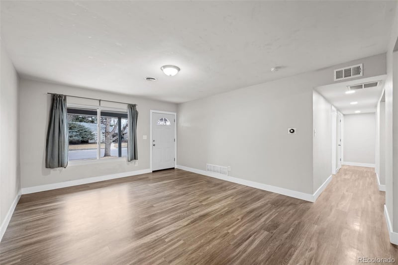 701 Revere St, Aurora, CO 80011