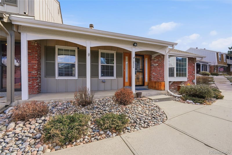 2520 Geddes Pl, Centennial, CO 80122