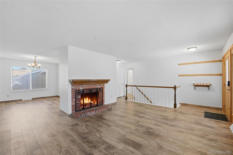 2520 Geddes Pl, Centennial, CO 80122