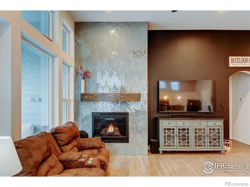 18863 94th Ln, Arvada, CO 80007