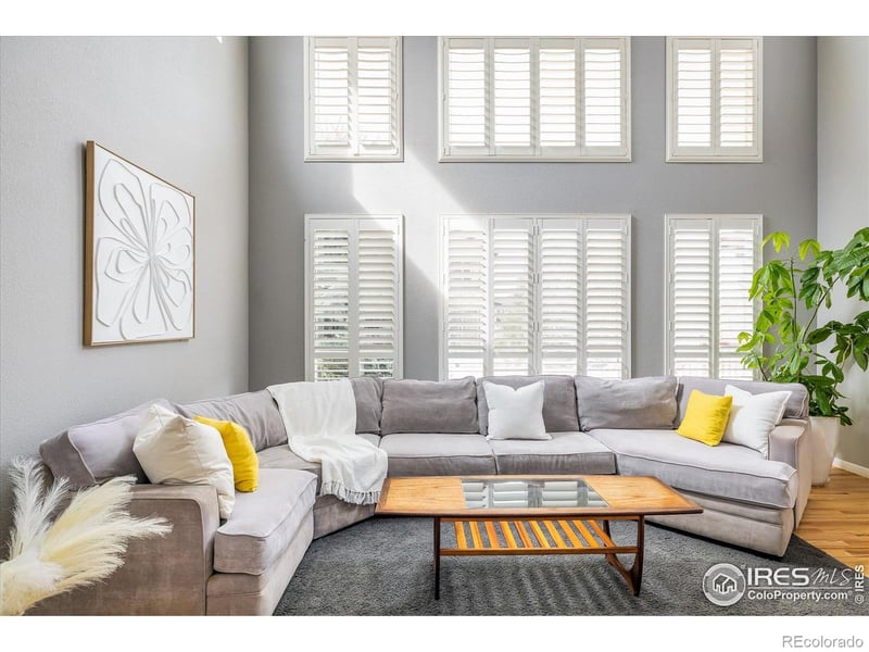 5001 Bella Vista Dr, Longmont, CO 80503