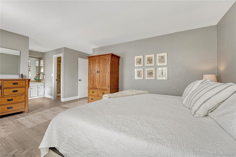 17013 Berry Pl, Centennial, CO 80015