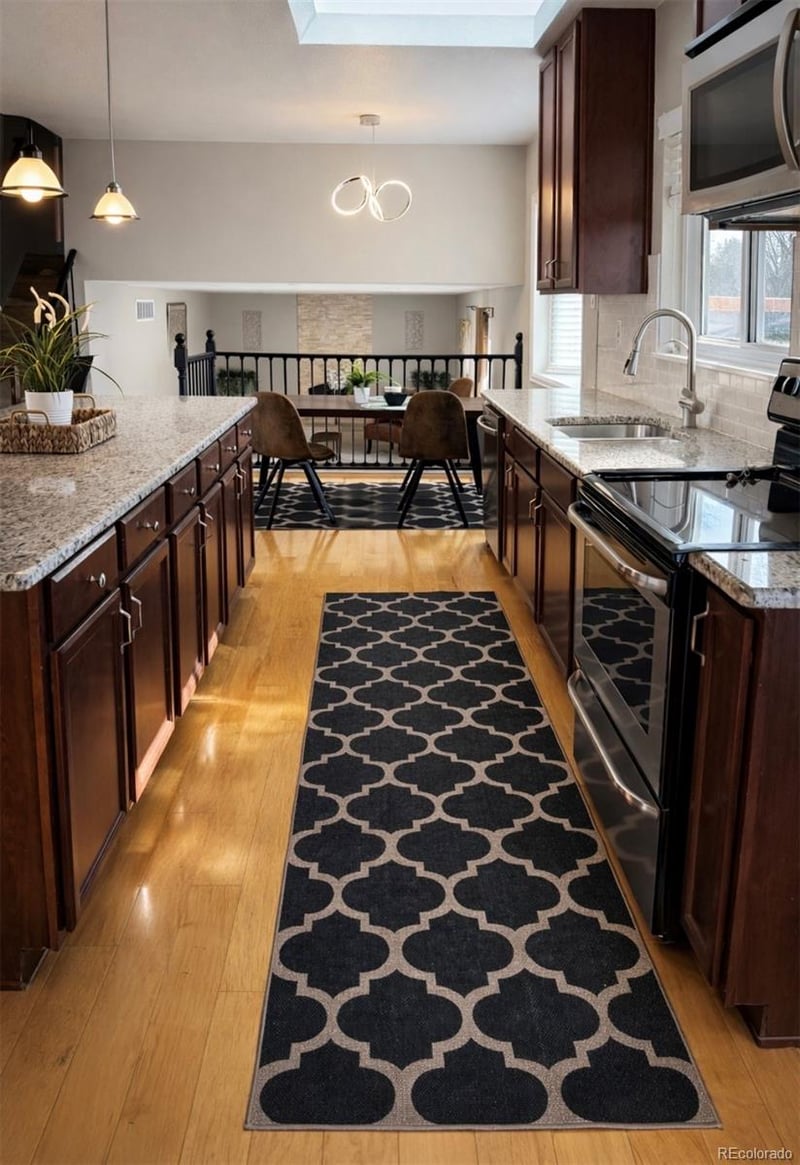 12828 Adriatic Ave, Lakewood, CO 80228