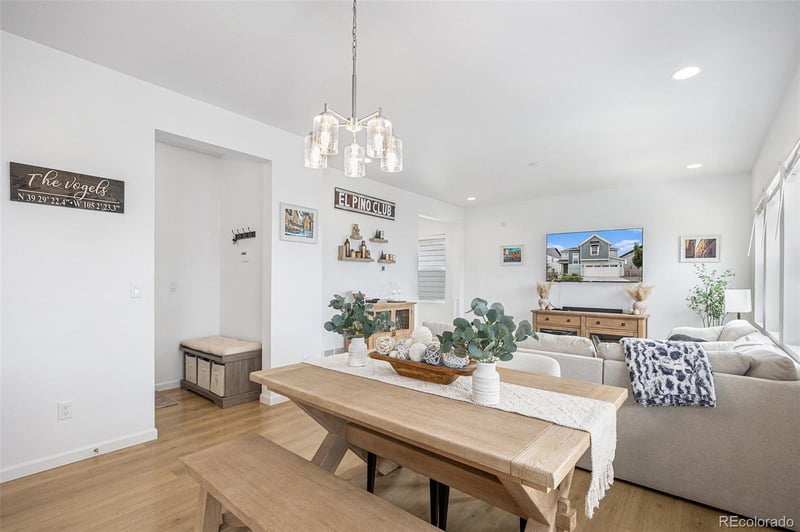 8215 Big Thompson St, Littleton, CO 80125