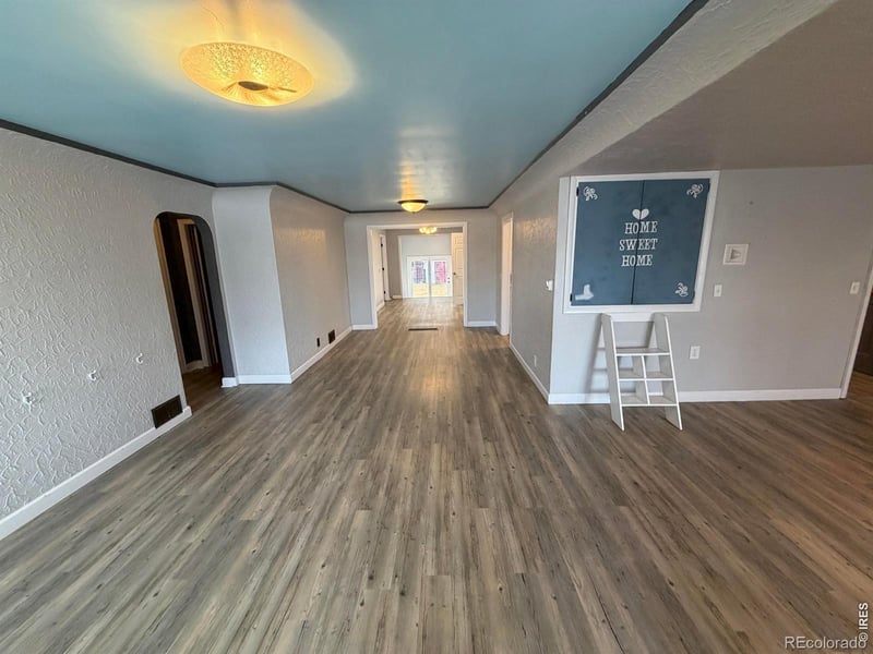 131 E 2nd St N, Cheyenne Wells, CO 80810