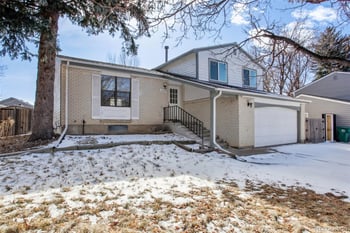 4586 Fraser Way, Aurora, CO 80015