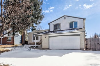 4586 Fraser Way, Aurora, CO 80015