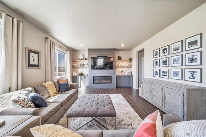 17382 Bluetrail Ave, Parker, CO 80134