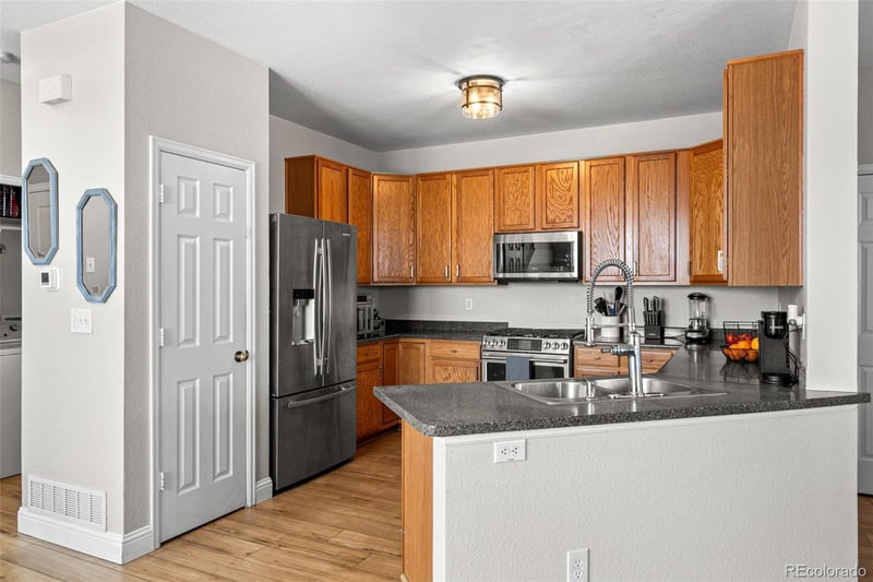 7400 Russell Cir, Longmont, CO 80504