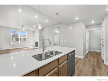 265 High Point Dr #205, Longmont, CO 80504