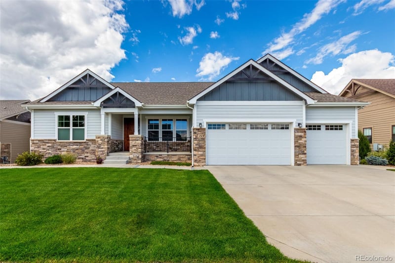 909 Signal Ct, Timnath, CO 80547