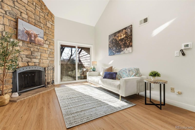 433 Wright St #304, Lakewood, CO 80228