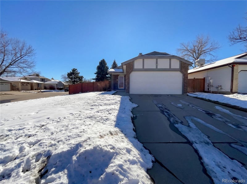 13102 Cross Pl, Littleton, CO 80127