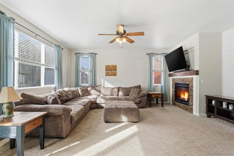 3855 Deer Valley Dr, Castle Rock, CO 80104