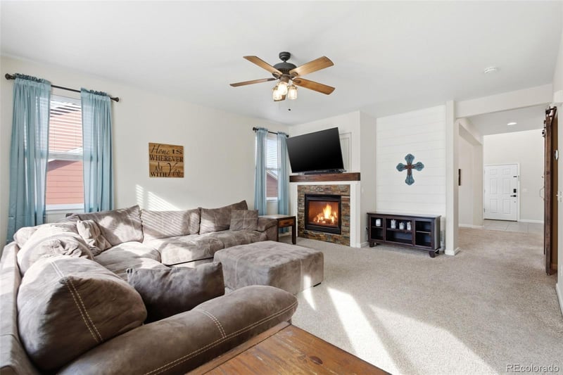 3855 Deer Valley Dr, Castle Rock, CO 80104