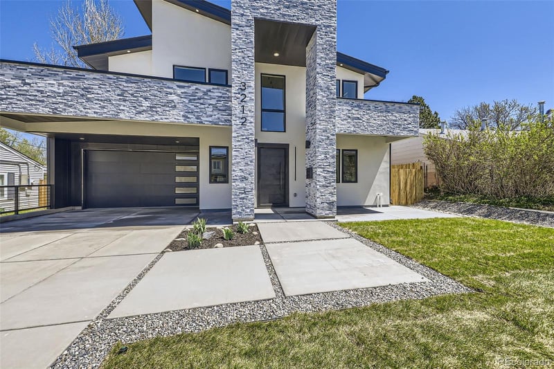 3212 S Dahlia St, Denver, CO 80222