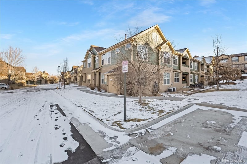 11973 Long Cir #104, Littleton, CO 80127