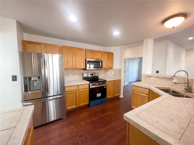 1721 Mountain Maple Ave, Highlands Ranch, CO 80129