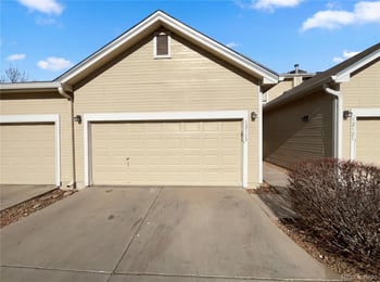 12113 2nd Dr, Aurora, CO 80011