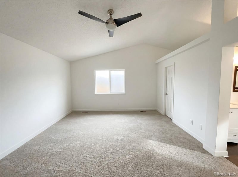 2332 Hyacinth Rd, Highlands Ranch, CO 80129