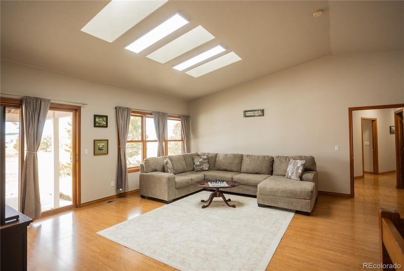 18050 Quarterhorse Ln, Colorado Springs, CO 80908