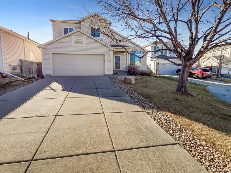 5633 Sicily Cir, Aurora, CO 80015