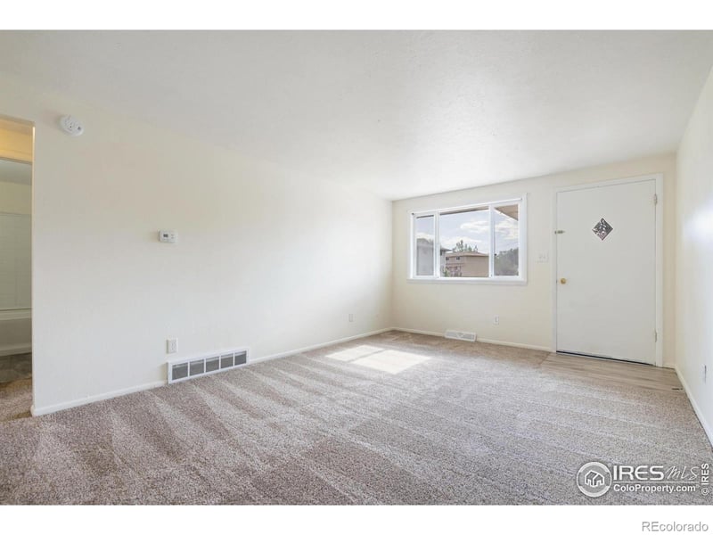 3403-3405 Butternut Dr, Loveland, CO 80538