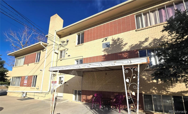 1997 Fulton St, Aurora, CO 80010