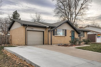 7796 Mexico Pl, Lakewood, CO 80232