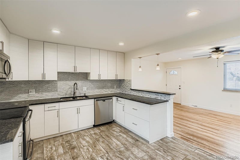 7796 Mexico Pl, Lakewood, CO 80232