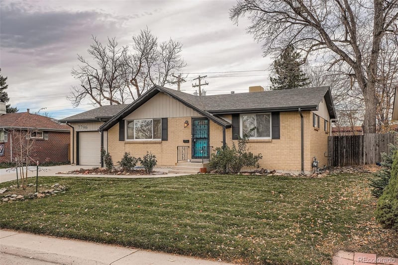 7796 Mexico Pl, Lakewood, CO 80232